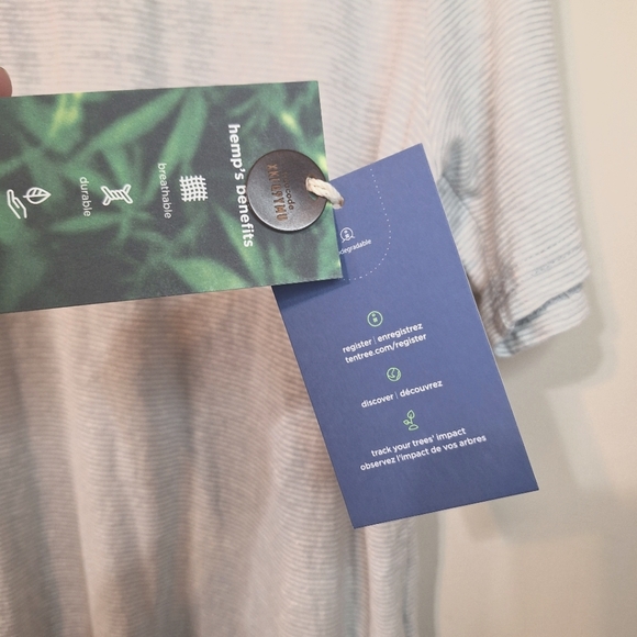 NWT Tentree Moraine SS top med grey white stripe shortsleeve mock neck hemp top - Picture 4 of 8